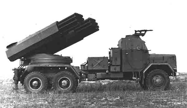 Raketenwerfer LARS 1